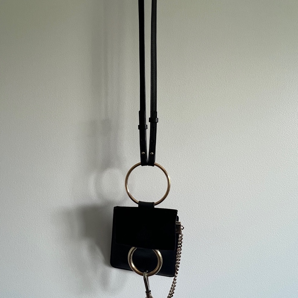 Chloe Black leather 2 tone gold/silver hardware.Super practical and stylish.